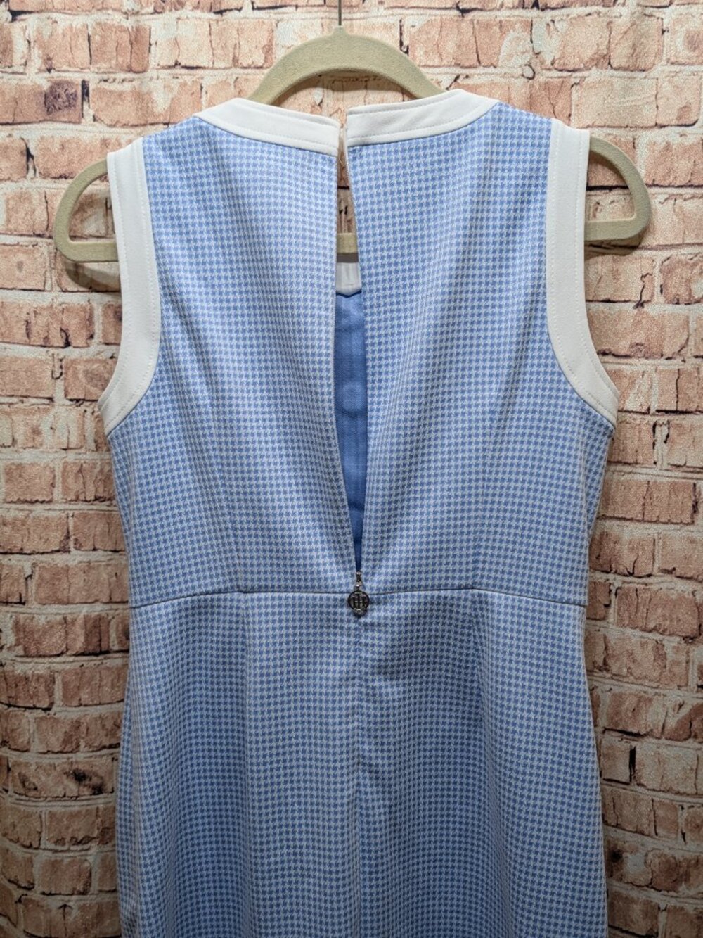 Tommy Hilfiger Blue & White Sleeveless Button-Front Shift Dress Size 6 - Picture 11 of 14